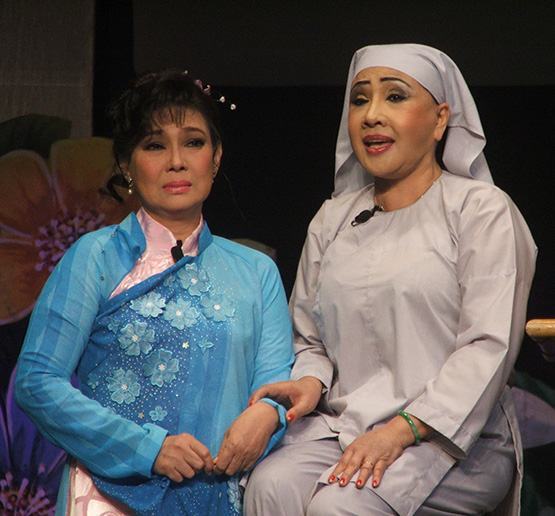 “Bắt bệnh” nghệ sĩ Việt