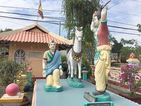 Tháng giêng đi viếng ngôi chùa độc đáo nhất Việt Nam