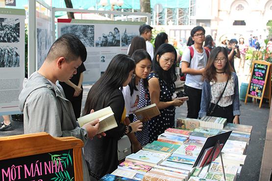 Cần đầu tư việc đọc sách cho học sinh