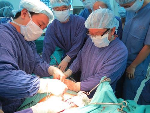 Hàng chục ngàn người chờ được ghép tạng