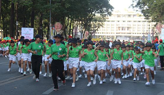 HS thành phố tích cực hưởng ứng “Ngày chạy Olympic 2019”