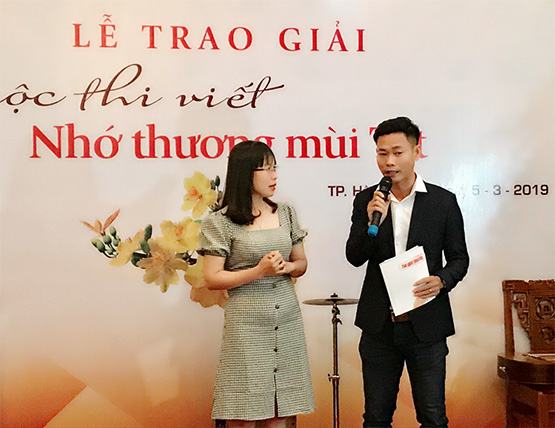 Trao giải cuộc thi “Nhớ thương mùi Tết”