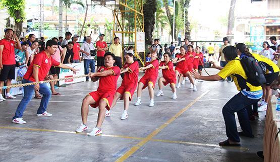 Sôi nổi sân chơi rèn luyện sức khỏe nhà giáo