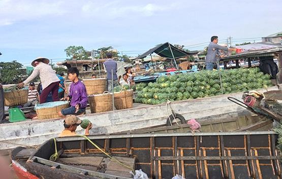 Cuối năm, về thăm “Ngôi sao Phụng Hiệp”