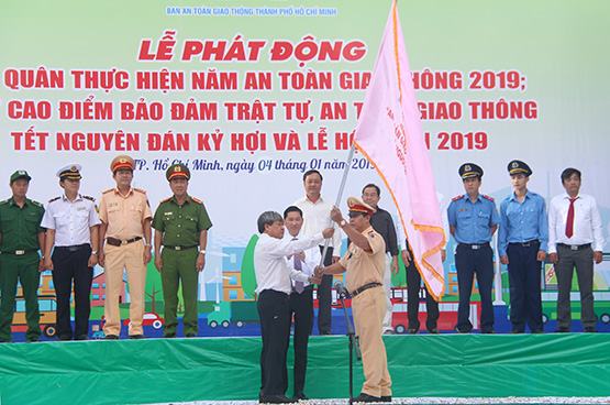 TP.HCM: Phát động Năm ATGT 2019