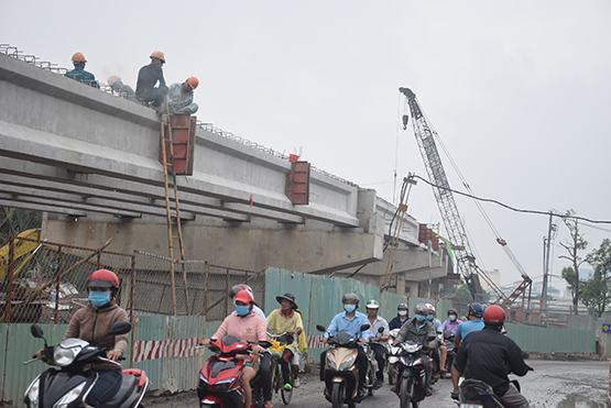 TP.HCM: Sớm hoàn thiện hạ tầng giao thông