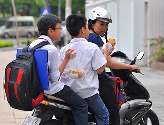 Chỉ đạo khẩn về việc đội mũ bảo hiểm