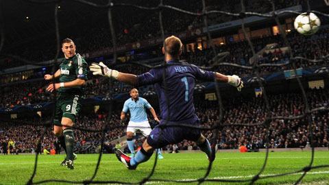 Với những thay đổi trên hàng công, Benzema và đồng đội sẽ không khó đánh bại một Man City vốn không mạnh về phòng ngự