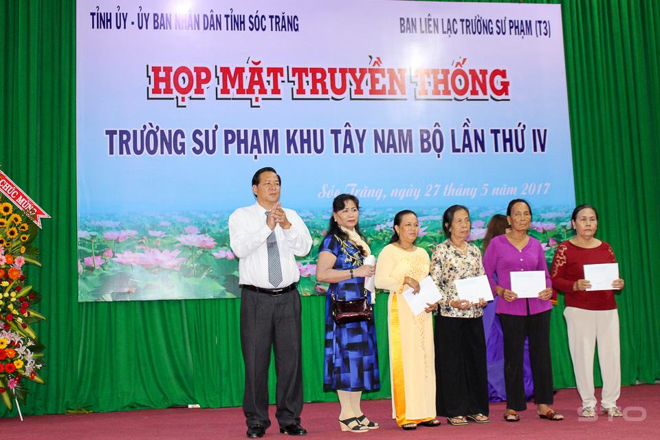 Họp mặt truyền thống Trường Sư phạm Tây Nam bộ