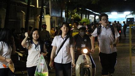 Dành thời gian cho học sinh đọc sách  tại trường