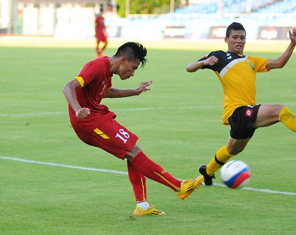 U23 Việt Nam (áo đỏ) không được phép chủ quan trong trận đấu tối nay