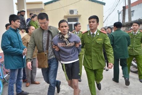 Giải cứu 1 học sinh bị đối tượng nghiện khống chế