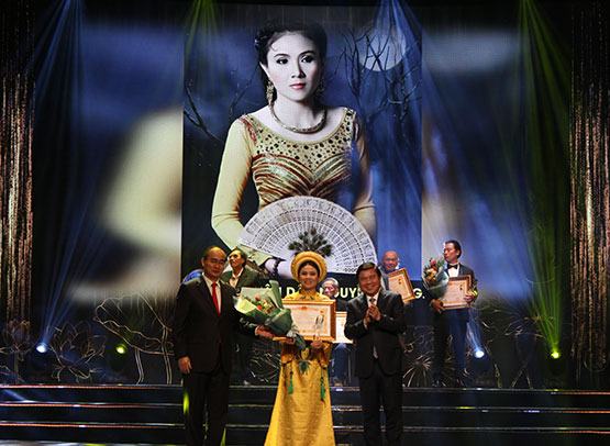 TP.HCM: Tôn vinh 77 nghệ sĩ, nghệ nhân