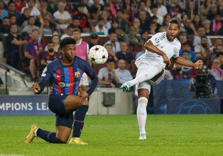 Vì sao La Liga suy thoái ở Champions League?