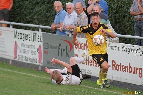 Arsenal đánh bại Dortmund vụ sao trẻ người Đức