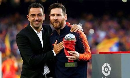 Xavi tin Messi sẽ thi đấu thêm bảy năm