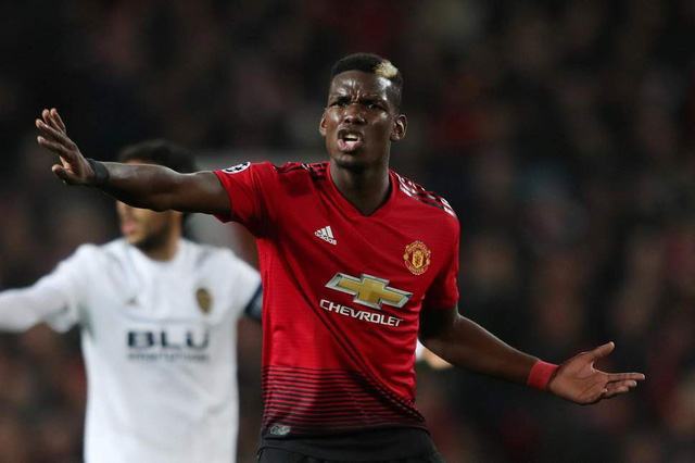 Pogba bị cấm trả lời báo chí sau mâu thuẫn với HLV Mourinho