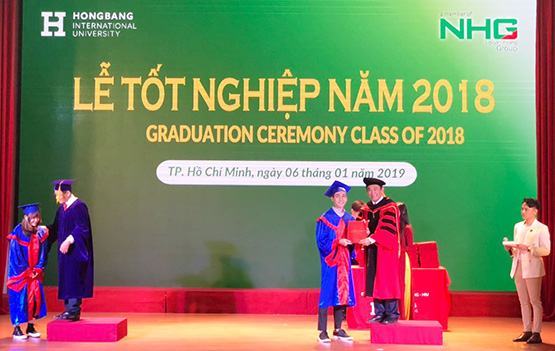 Đại học Quốc tế Hồng Bàng trao bằng cho 1.191 Tân Thạc sĩ, Cử nhân, Kỹ sư