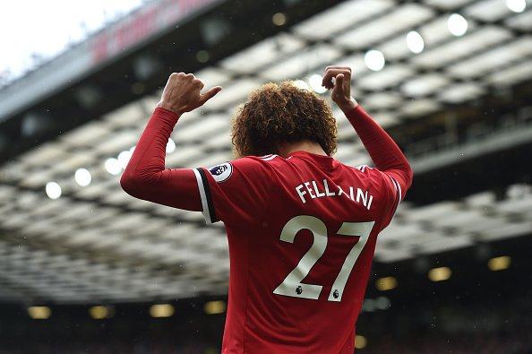 Fellaini ký Arsenal trước mắt MU, Salah vỡ mộng “lên đời”