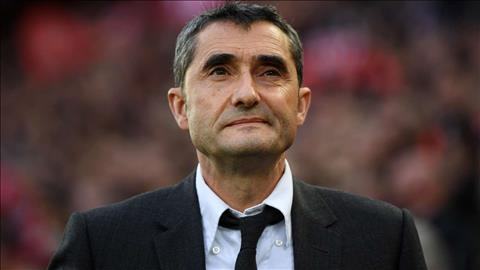 Chủ tịch Barca thêm một lần lên tiếng về tương lai HLV Valverde