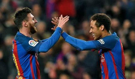 Báo Pháp: Barca cố mua Neymar để chiều lòng Messi