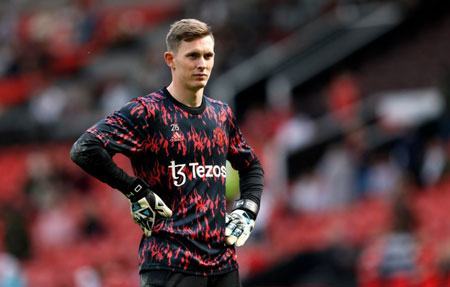 Dean Henderson rời MU