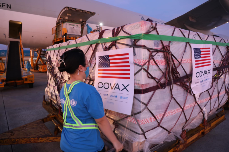 2 triệu liều vắc xin Moderna Mỹ gửi đã về tới Việt Nam