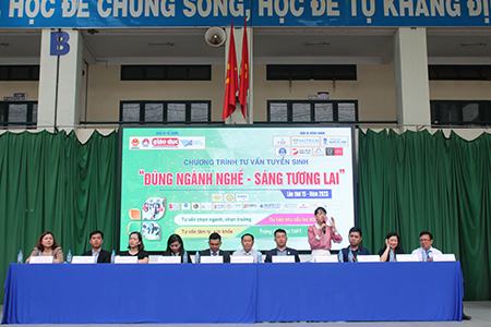 Học ngành nào đón đầu tương lai?