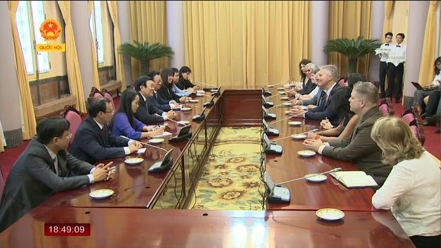 Chủ tịch nước Trương Tấn Sang tiếp Chủ tịch Hãng thông tấn AP