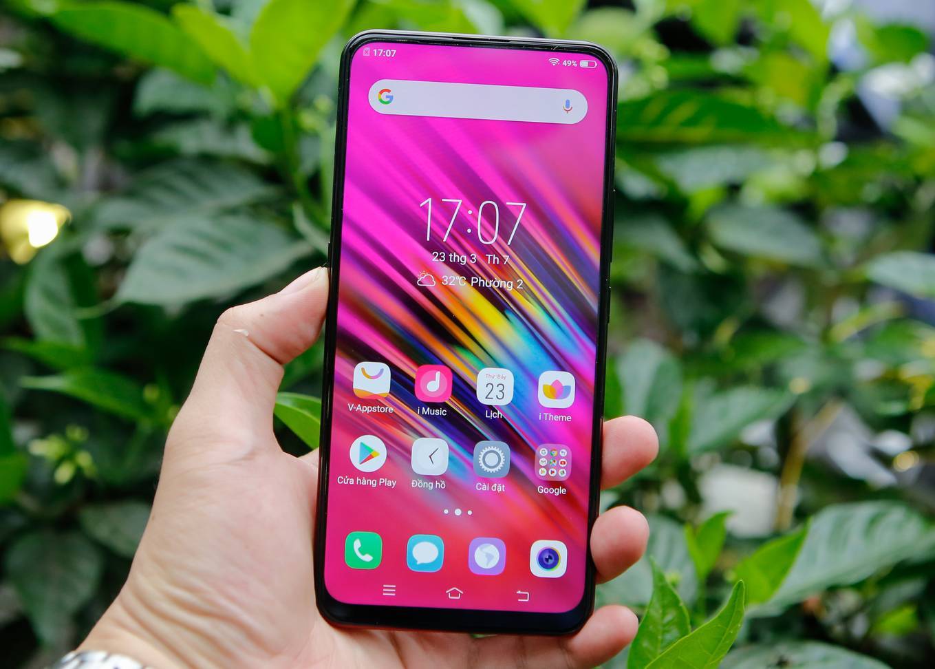 7 smartphone tầm trung nổi bật mới về Việt Nam