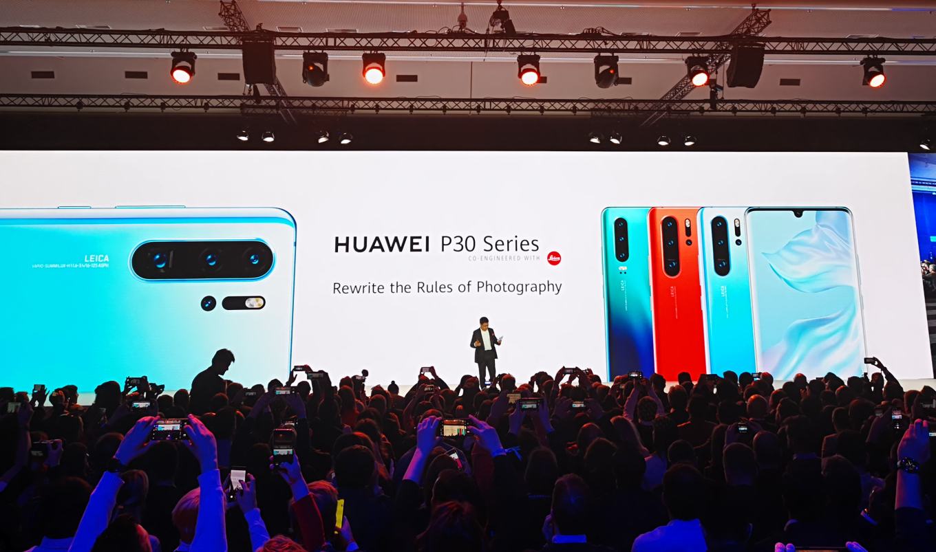 Huawei ra bộ đôi P30 cạnh tranh Galaxy S10 và iPhone