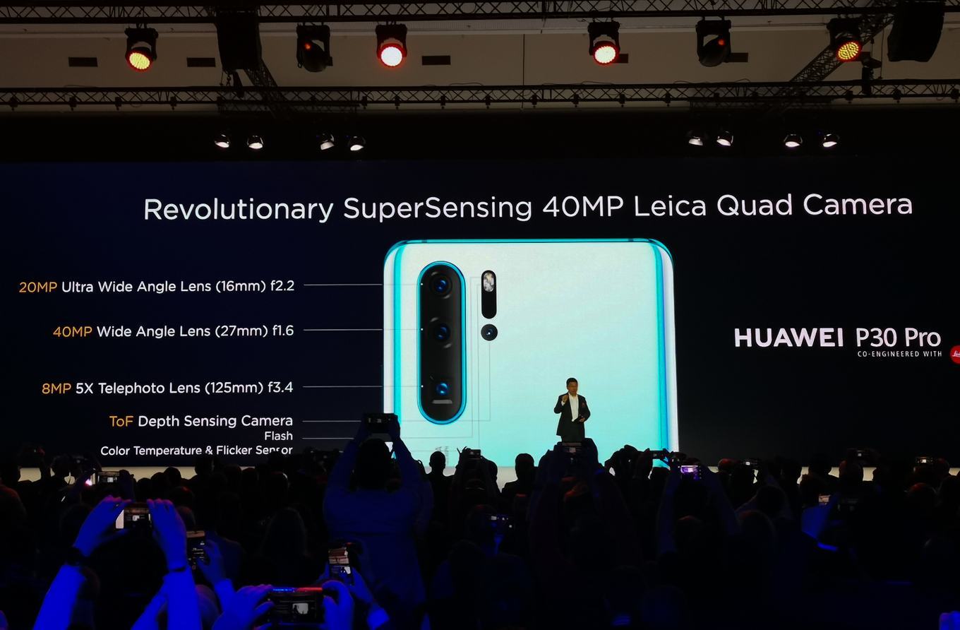 Huawei ra bộ đôi P30 cạnh tranh Galaxy S10 và iPhone