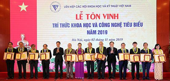 Cần đổi mới tư duy để phát triển khoa học công nghệ