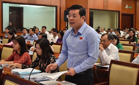 Kỳ họp thứ XII, HĐND TP.HCM khóa IX: Chất vấn mạnh chuyện ăn, học