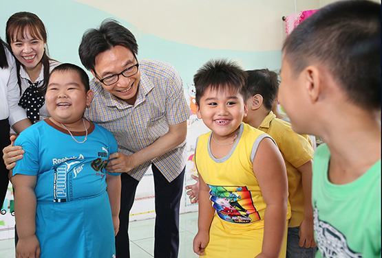 Phó Thủ tướng Vũ Đức Đam: Tháo quy định cứng để trường học là thiết chế công cộng