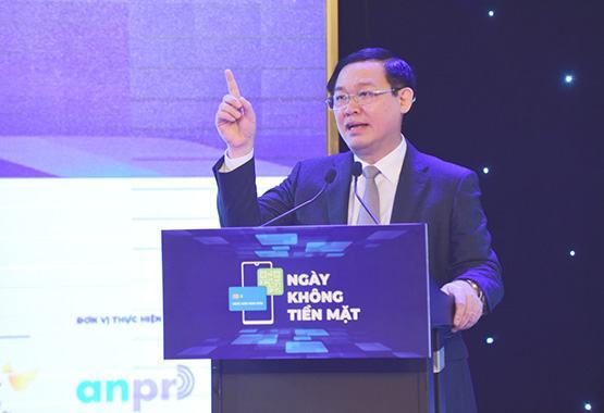 Phó Thủ tướng Vương Đình Huệ: Xếp hàng chờ nộp học phí rõ ràng là quá bất tiện