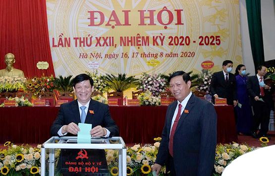 Quyết tâm chiến thắng trong trận chiến chống Covid-19