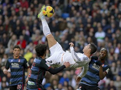 Qua kho cho Granada co the ngan can Ronaldo va Real vao thoi diem nay