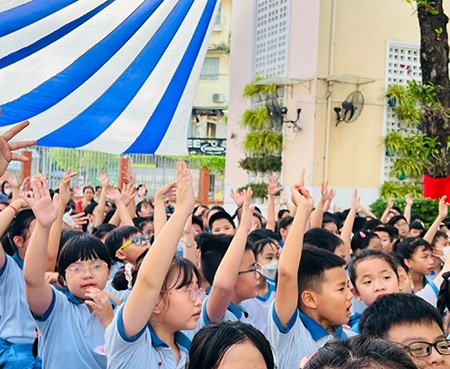 Quyết liệt giải bài toán thiếu phòng học nếu không sẽ “vỡ trận”