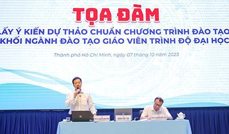 Chương trình chuẩn cho đào tạo khối ngành giáo viên