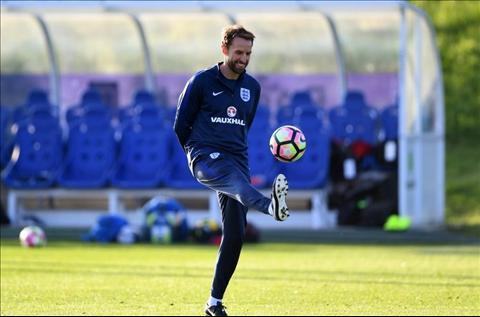 23h ngày 8/10, Anh vs Malta: Màn ra mắt dễ chịu của Southgate