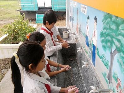 26 tỷ đồng cải thiện vệ sinh ở các trường tiểu học