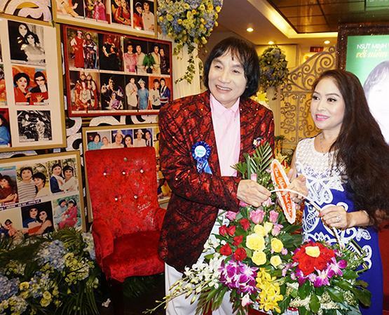 “Khán giả thương mình, thì còn sân khấu lung linh…”