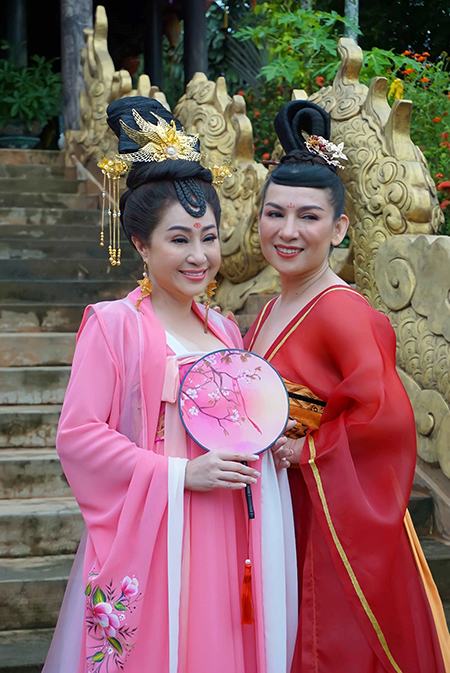 Một đời gắn bó với cải lương!