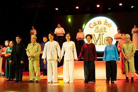 “Câu hò đất mẹ”: Dấu ấn của dòng kịch lịch sử – cách mạng