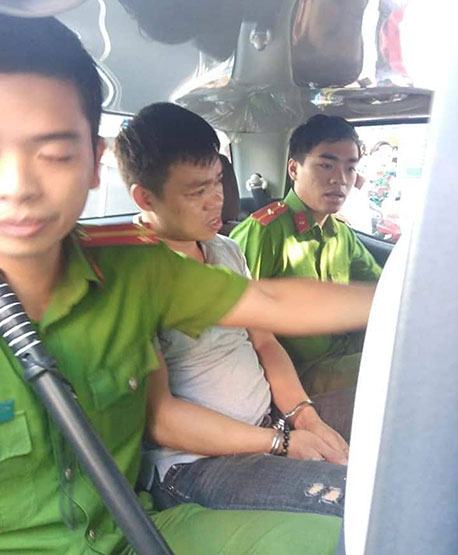 Đà Nẵng: Bắt đối tượng vào trường lột dây chuyền của học sinh