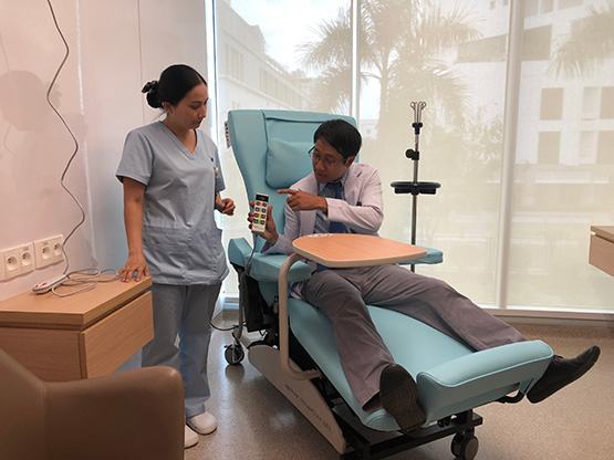 Đưa vào hoạt động trung tâm điều trị ung thư hiện đại