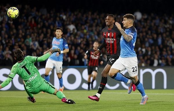 2h00 ngày 13/4, sân San Siro, lượt đi tứ kết UCL, AC Milan vs Napoli: Phục thù