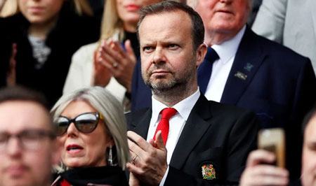 Ed Woodward: Tôi bị đồn là mua cầu thủ qua Youtube