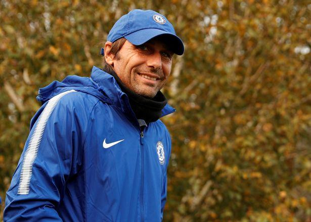 Antonio Conte trở lại, Chelsea vẫn im phăng phắc